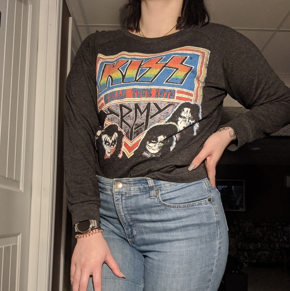 KISS crewneck